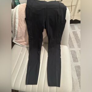 Women’s Black Lululemon Leggings